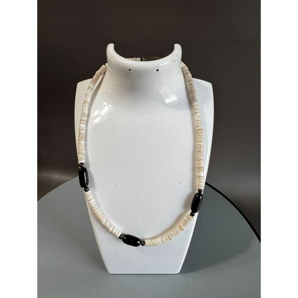 Vintage Spiny Oyster Shell Heishi Necklace w/ Black Dyed Shell Beads 17" - Picture 1 of 8